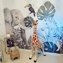 Cargar imagen en el visor de la galería, Mural Maravillas de Safari
